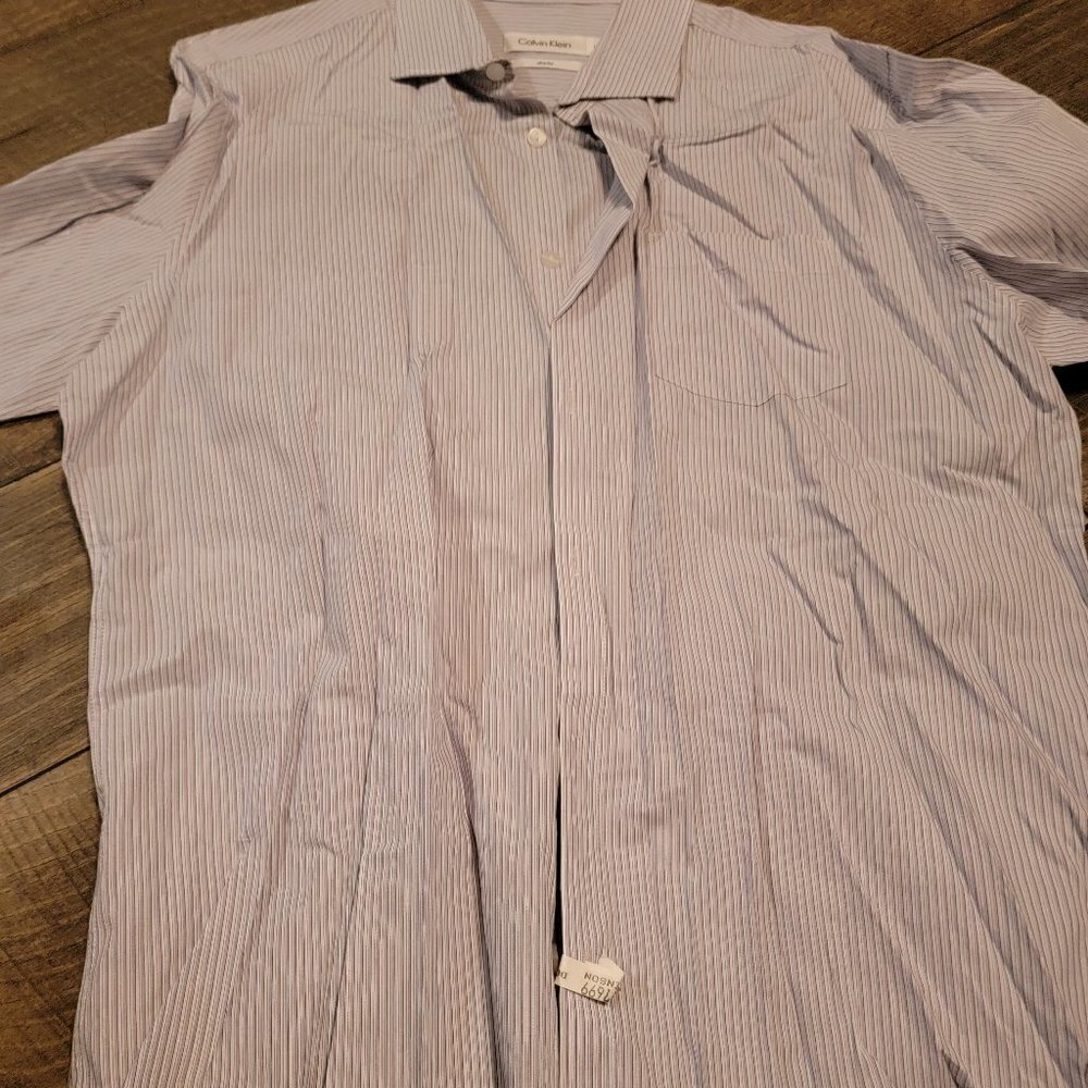 Men's Calvin Klein Striped dress shirt White/black/gray/pink - Size Large